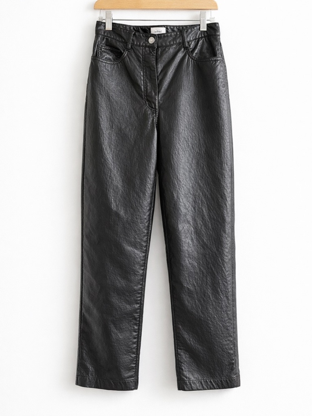 Wilfred Aritzia Faux Leather Pants Black Straight Leg Vegan Leather Size 2
